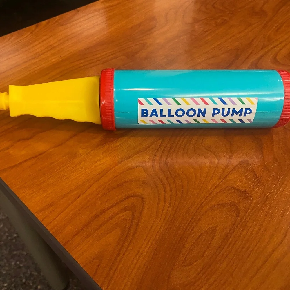 Handheld Balloon Pump - Picture 1 of 3